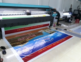 In decal quảng cáo chất lượng tại Quận 1